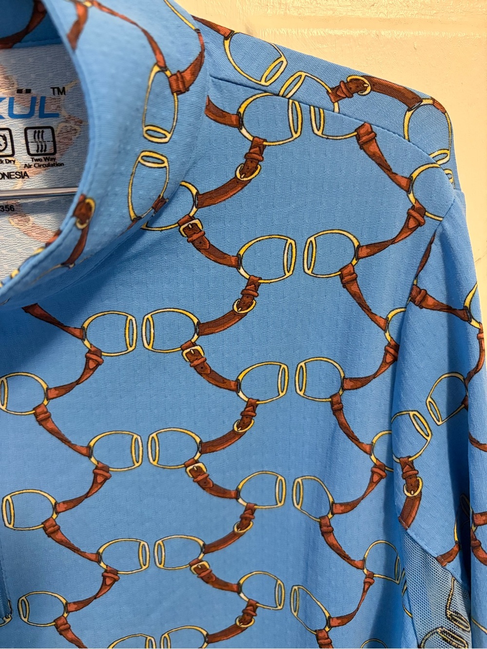 IBKUL Long Sleeve Zip Mock Neck Shirt
Belmont Blue - Picture 6 of 7